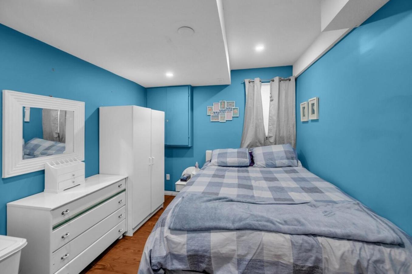 52-3 Bed Suite On Lake Central Ac By Airport คาลการี ภายนอก รูปภาพ